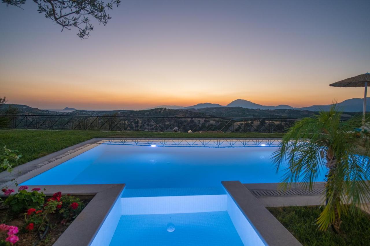 Villa Salla Sívas Esterno foto